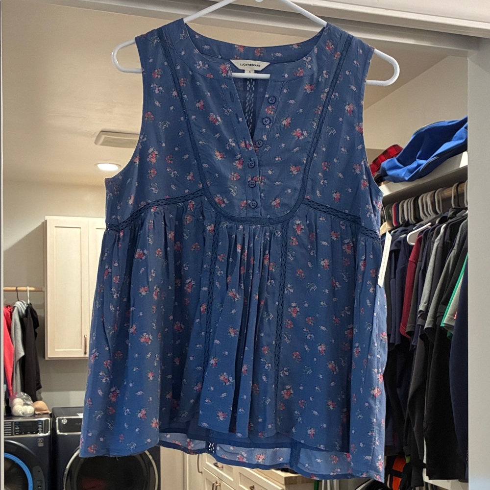 Lucky Brand Blue Floral Button-Down Blouse